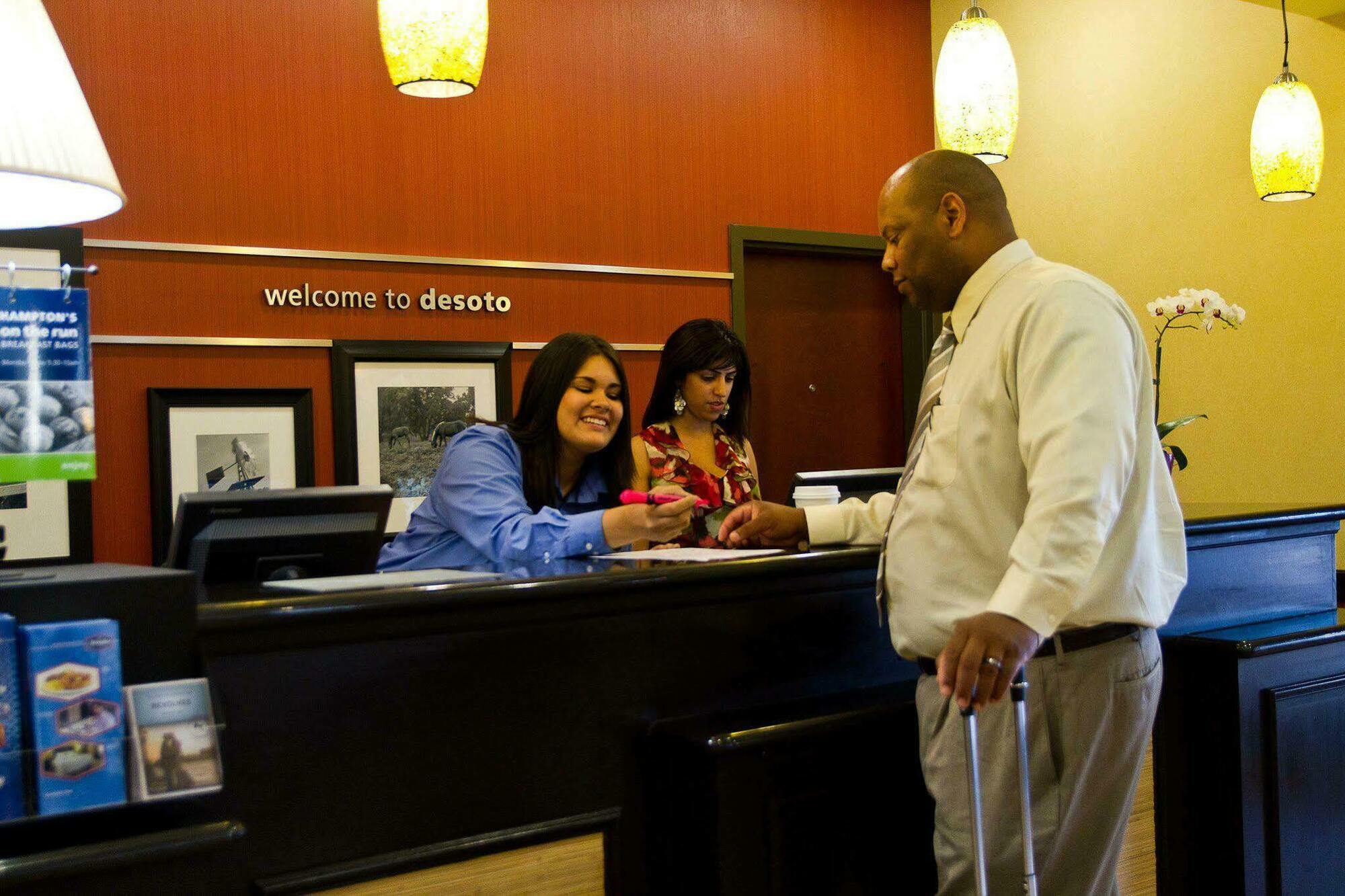 Hampton Inn & Suites Dallas-Desoto Intérieur photo